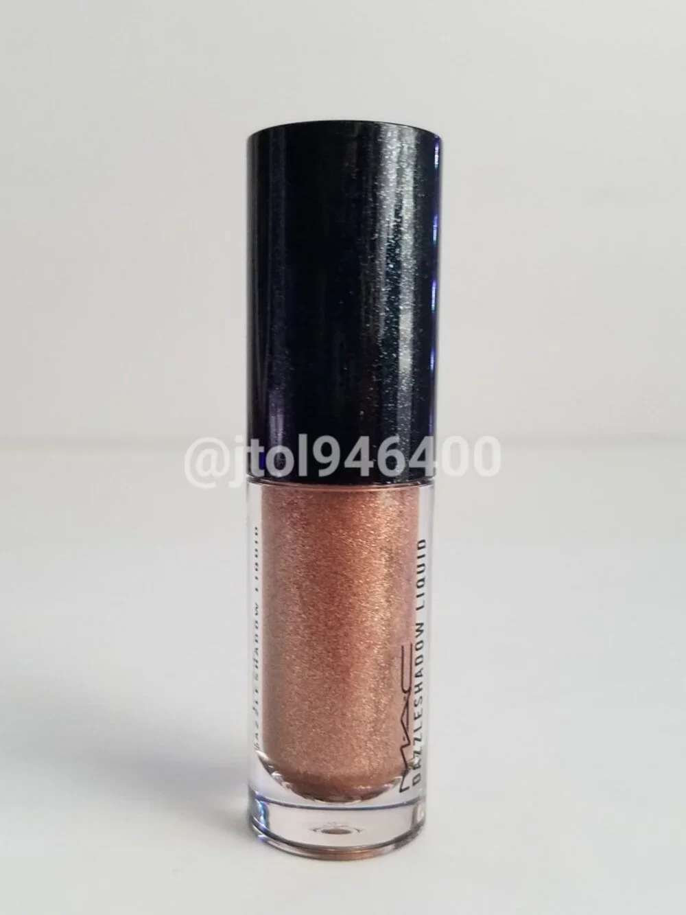 Mac Beam Time Dazzleshadow Liquid